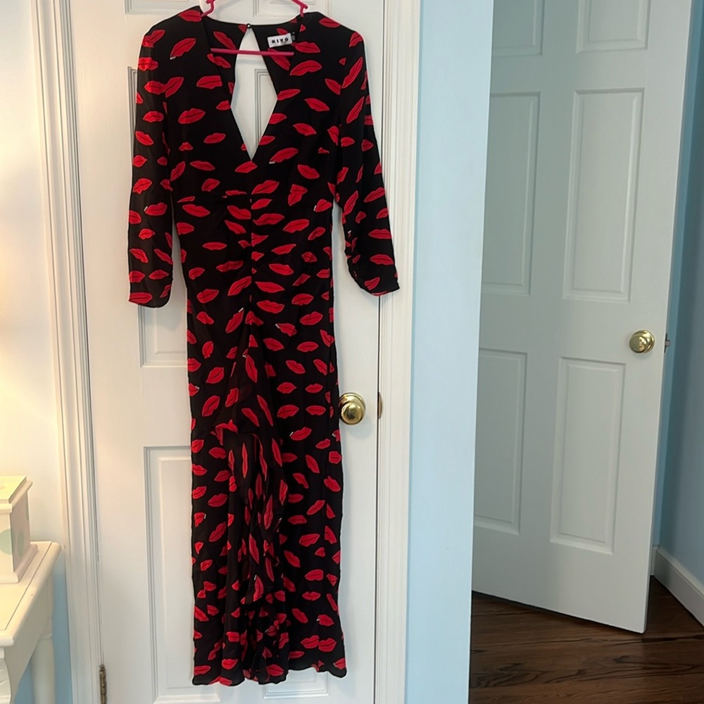 RIXO- Amazing Black chiffon dress with red lip detail ! Stunning 💋💋